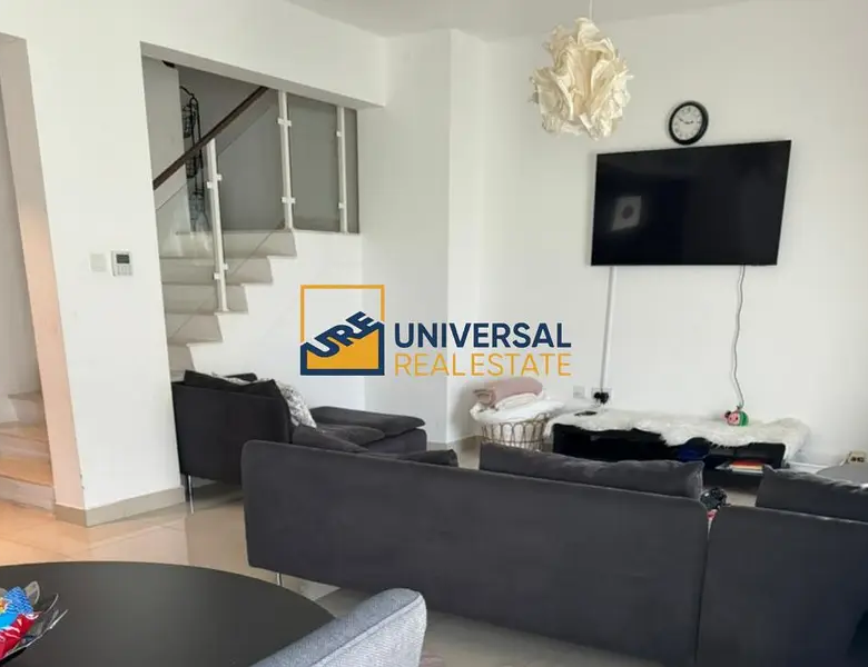 Exceptional Townhouse 3BR