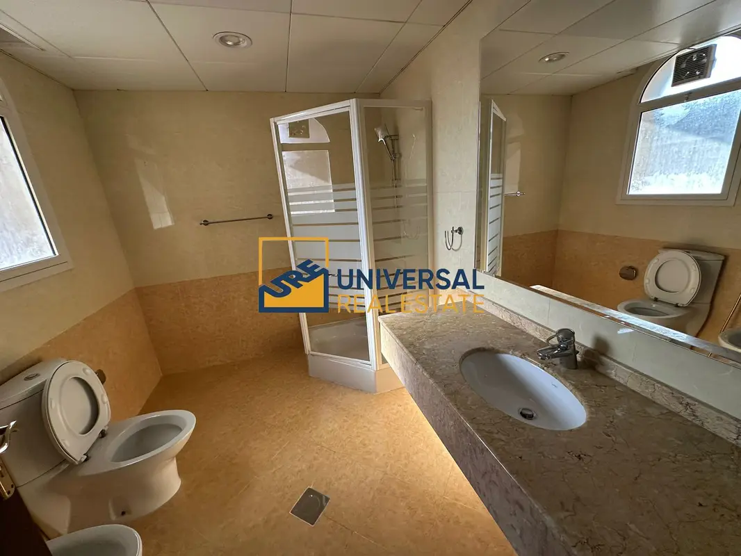 Stand alone villa | 6 Bedrooms | Kids area