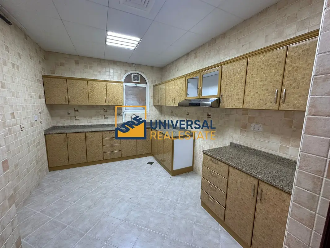 Stand alone villa | 6 Bedrooms | Kids area