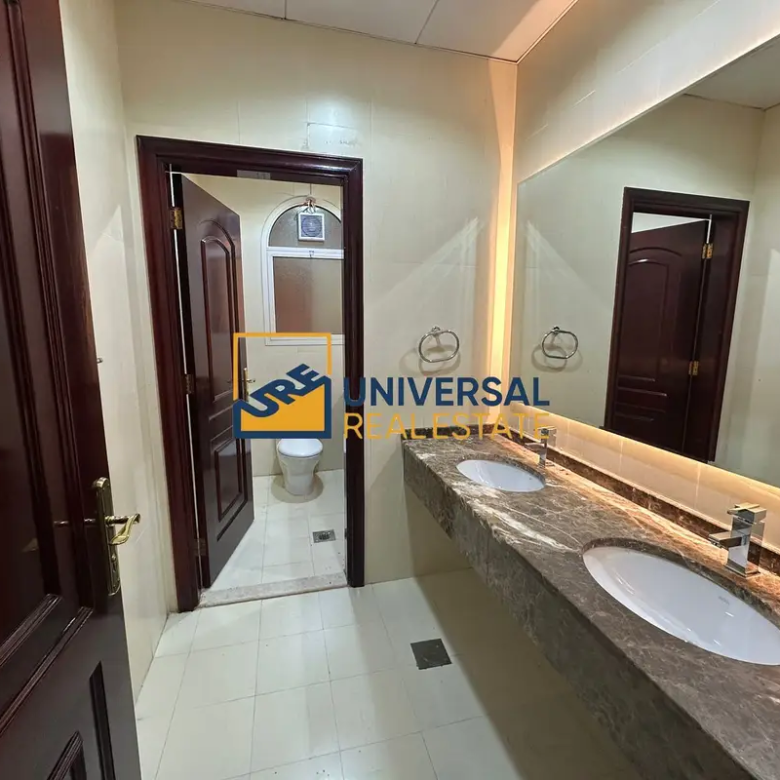 Stand alone villa | 6 Bedrooms | Kids area