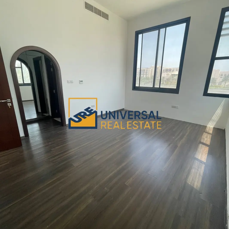 5 BR Villa | Excellent location | Swimming pool