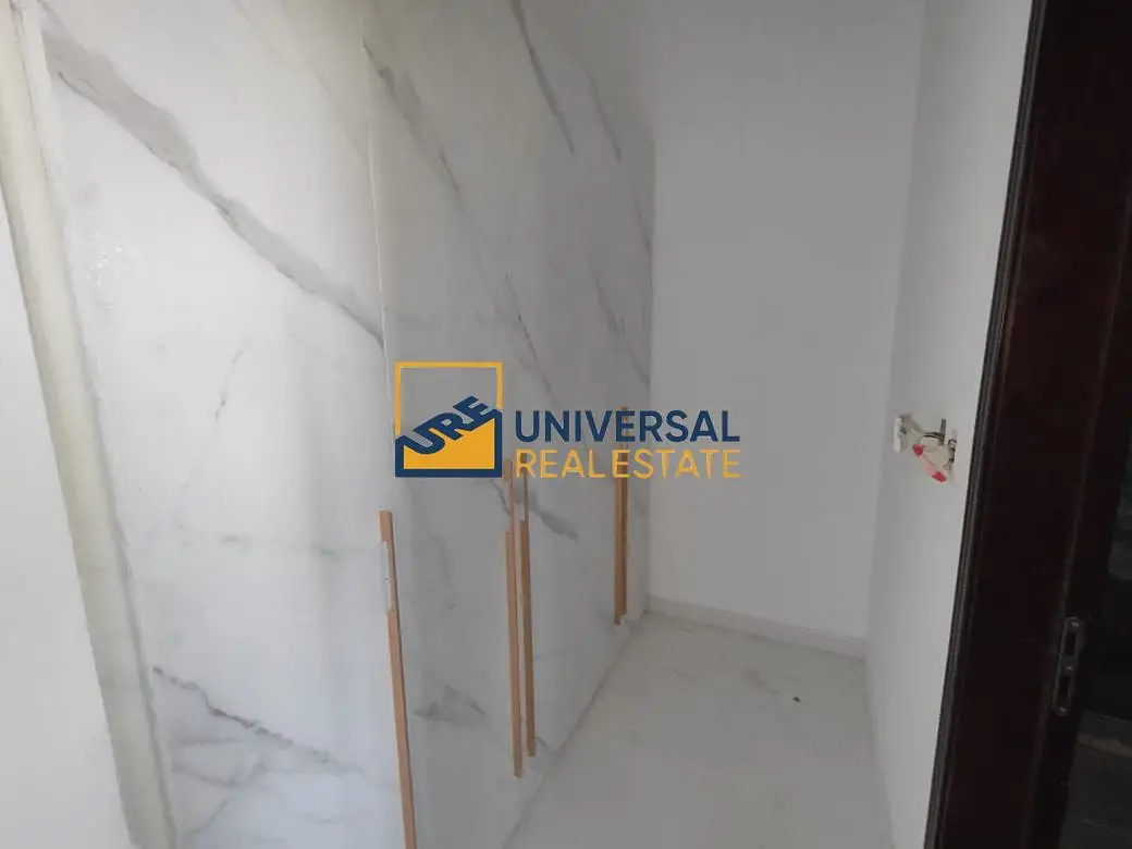 Spacious villa 7 bedrooms | brand new | Excellent location