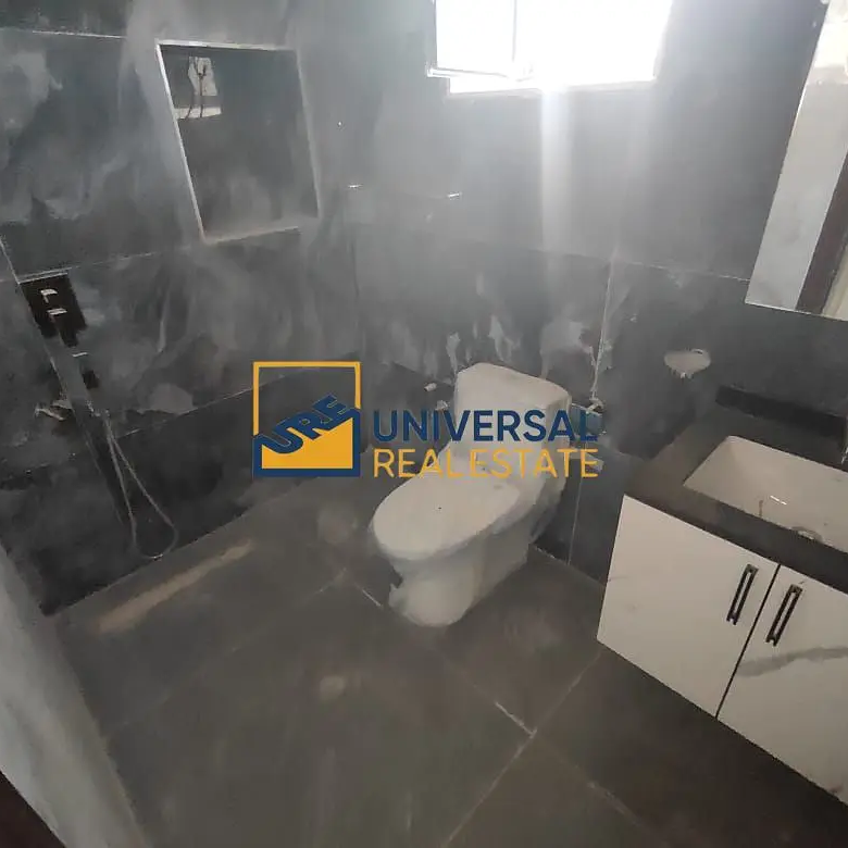 Spacious villa 7 bedrooms | brand new | Excellent location