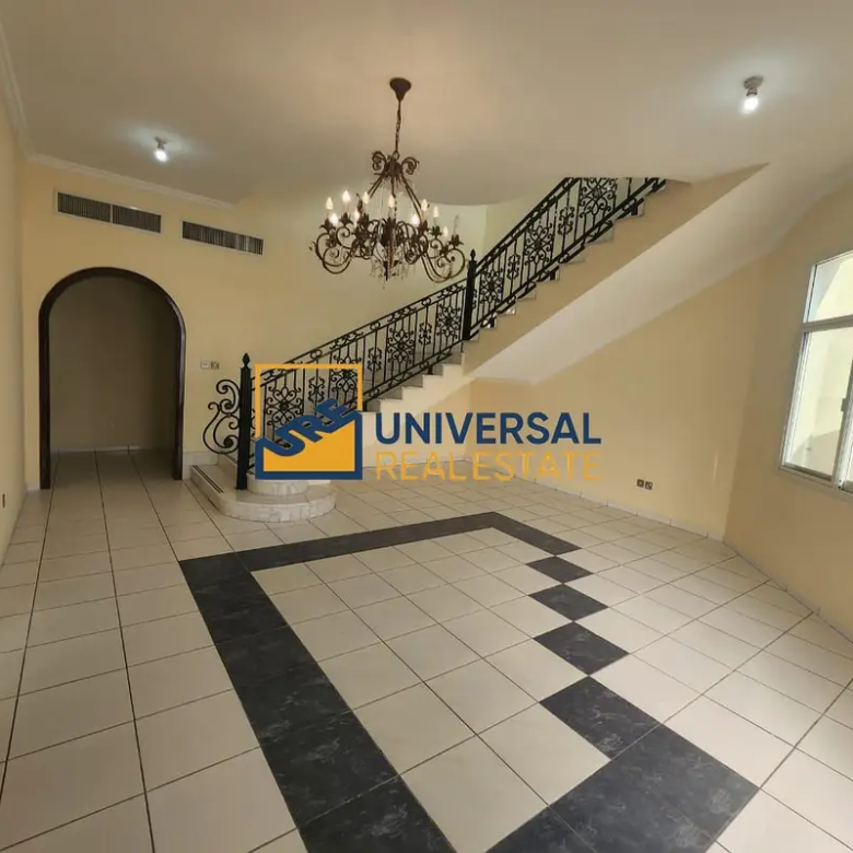 Spacious Villa 6 master Bedrooms | Prime Location