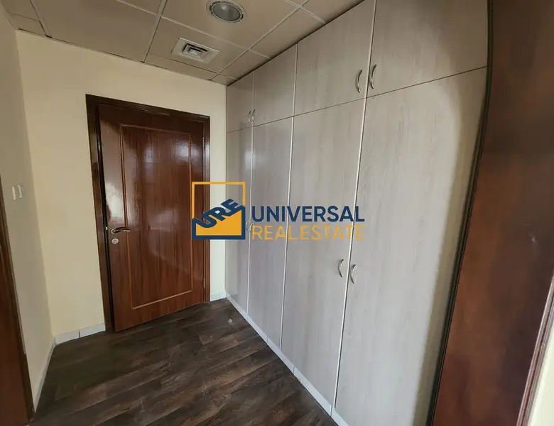 Spacious Villa 6 master Bedrooms | Prime Location