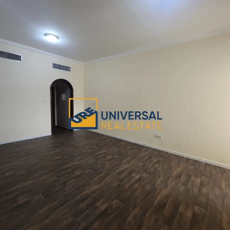 Spacious Villa 6 master Bedrooms | Prime Location