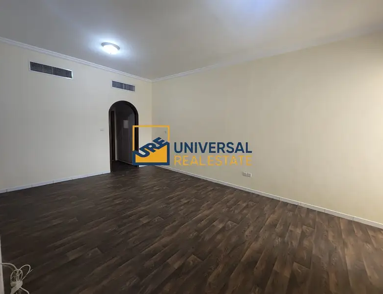 Spacious Villa 6 master Bedrooms | Prime Location