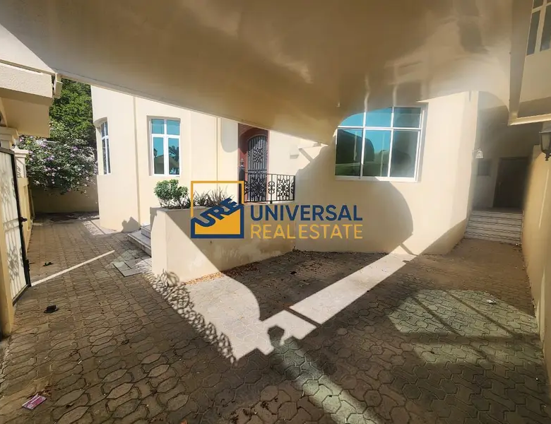 Spacious Villa 6 master Bedrooms | Prime Location