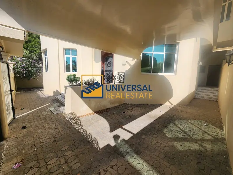 Spacious Villa 6 master Bedrooms | Prime Location