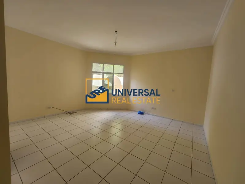 Spacious Villa 6 master Bedrooms | Prime Location