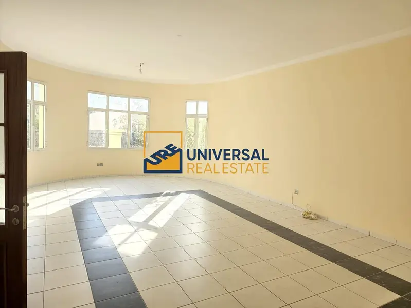 Spacious Villa 6 master Bedrooms | Prime Location