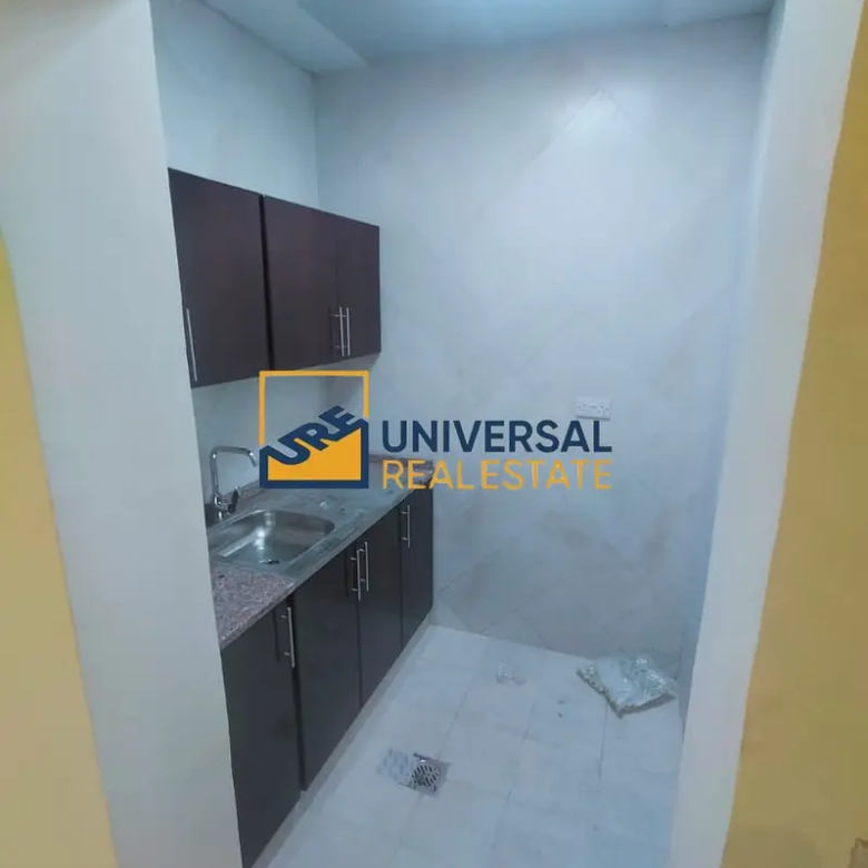 Spacious Villa 7 Bedrooms | Prime Location | Driver's room