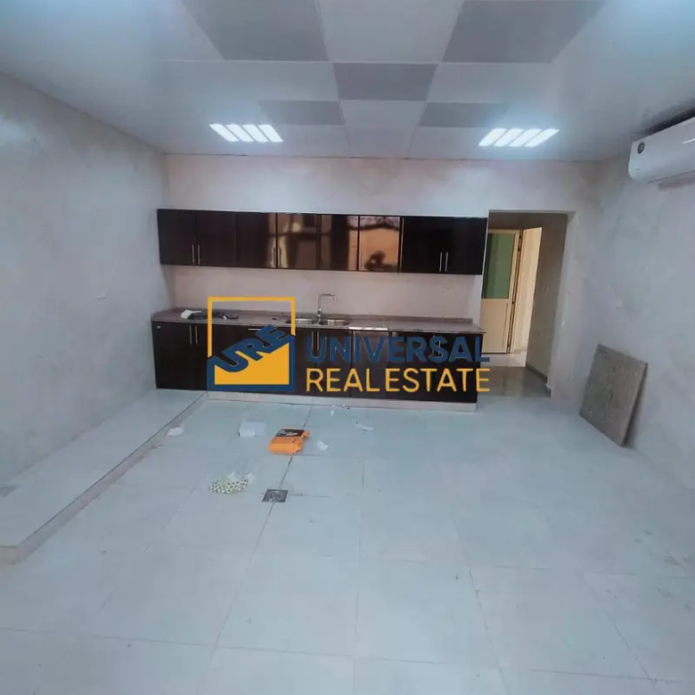 Spacious Villa 7 Bedrooms | Prime Location | Driver's room