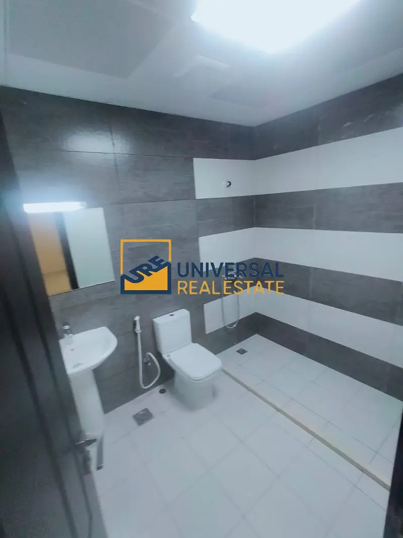 Spacious Villa 7 Bedrooms | Prime Location | Driver's room