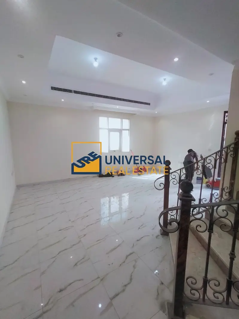 Spacious Villa 7 Bedrooms | Prime Location | Driver's room