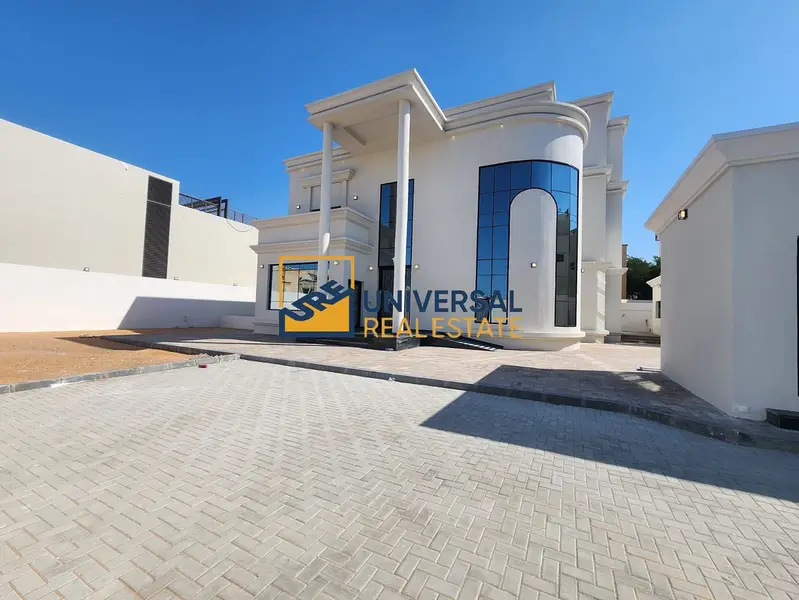Luxury Villa | Private pool | Brand New | Ideal Location