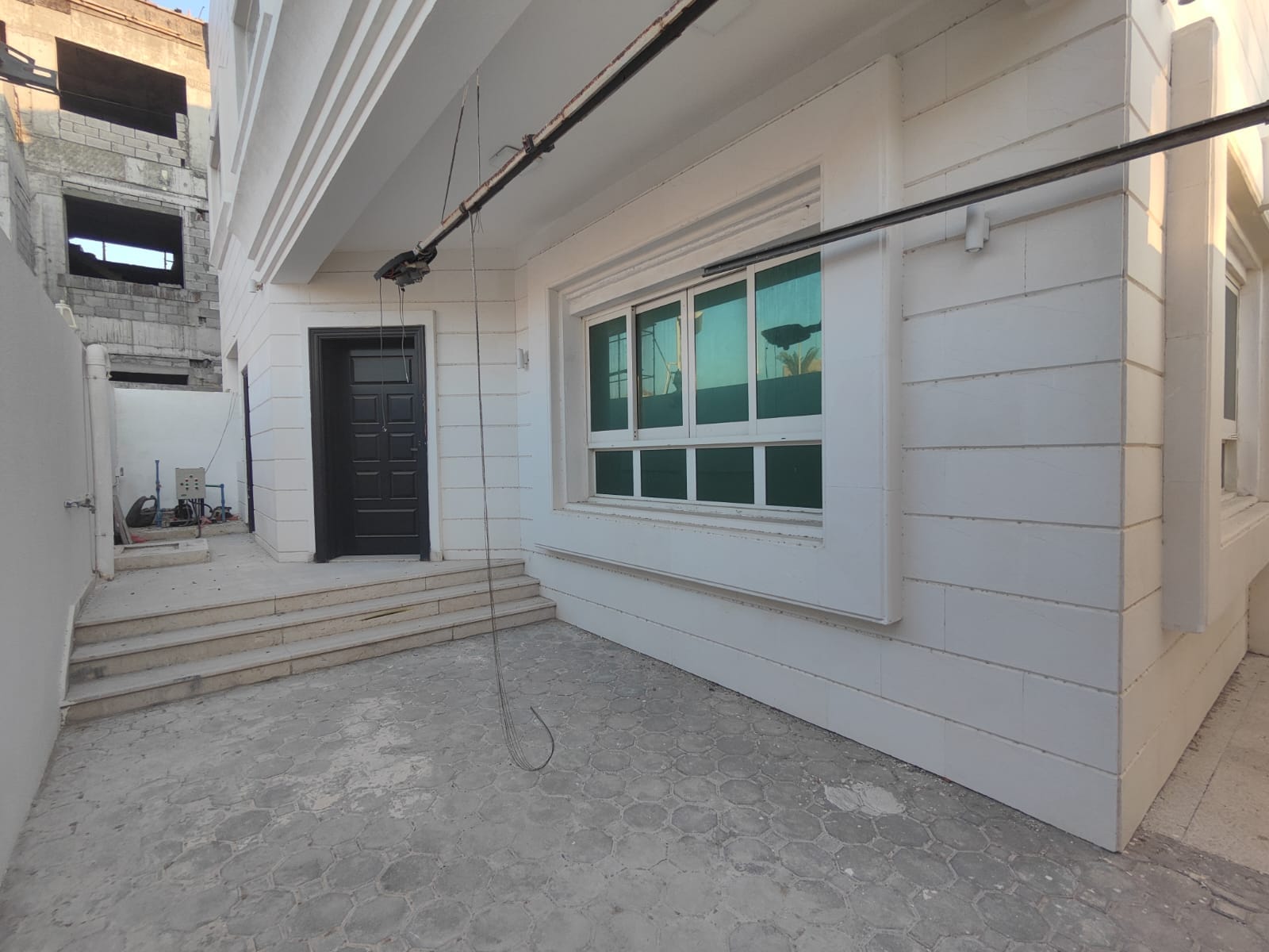 Luxury 6 BR Villa