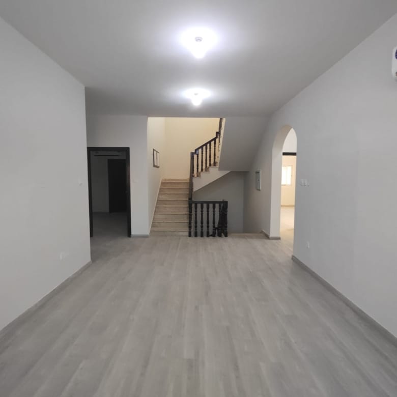 Luxury 6 BR Villa