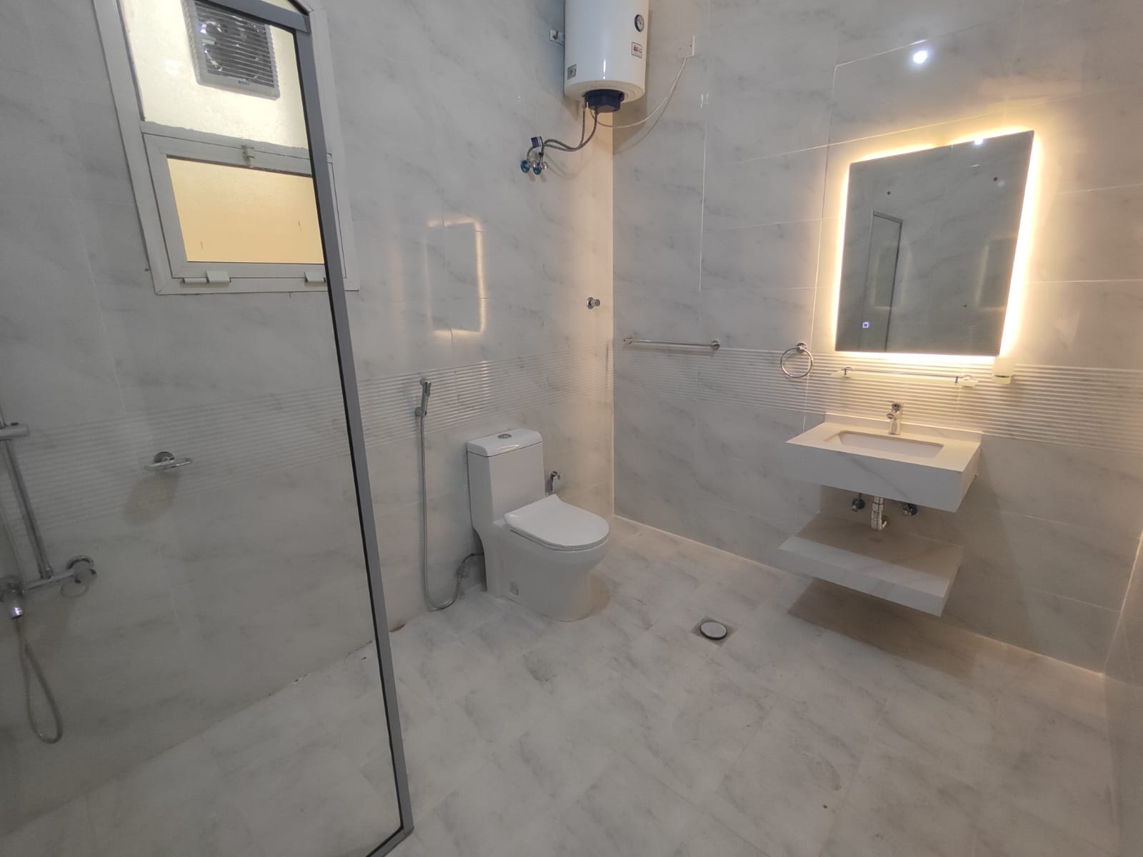 Luxury 6 BR Villa