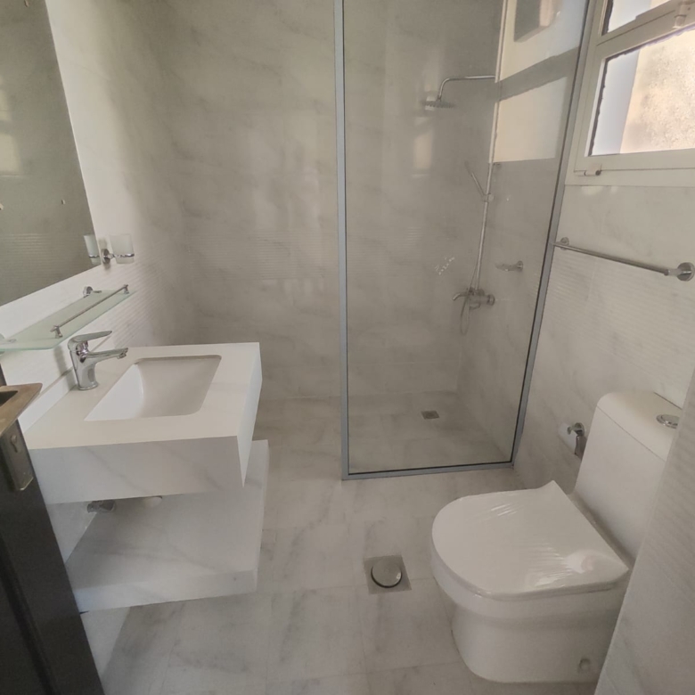 Luxury 6 BR Villa
